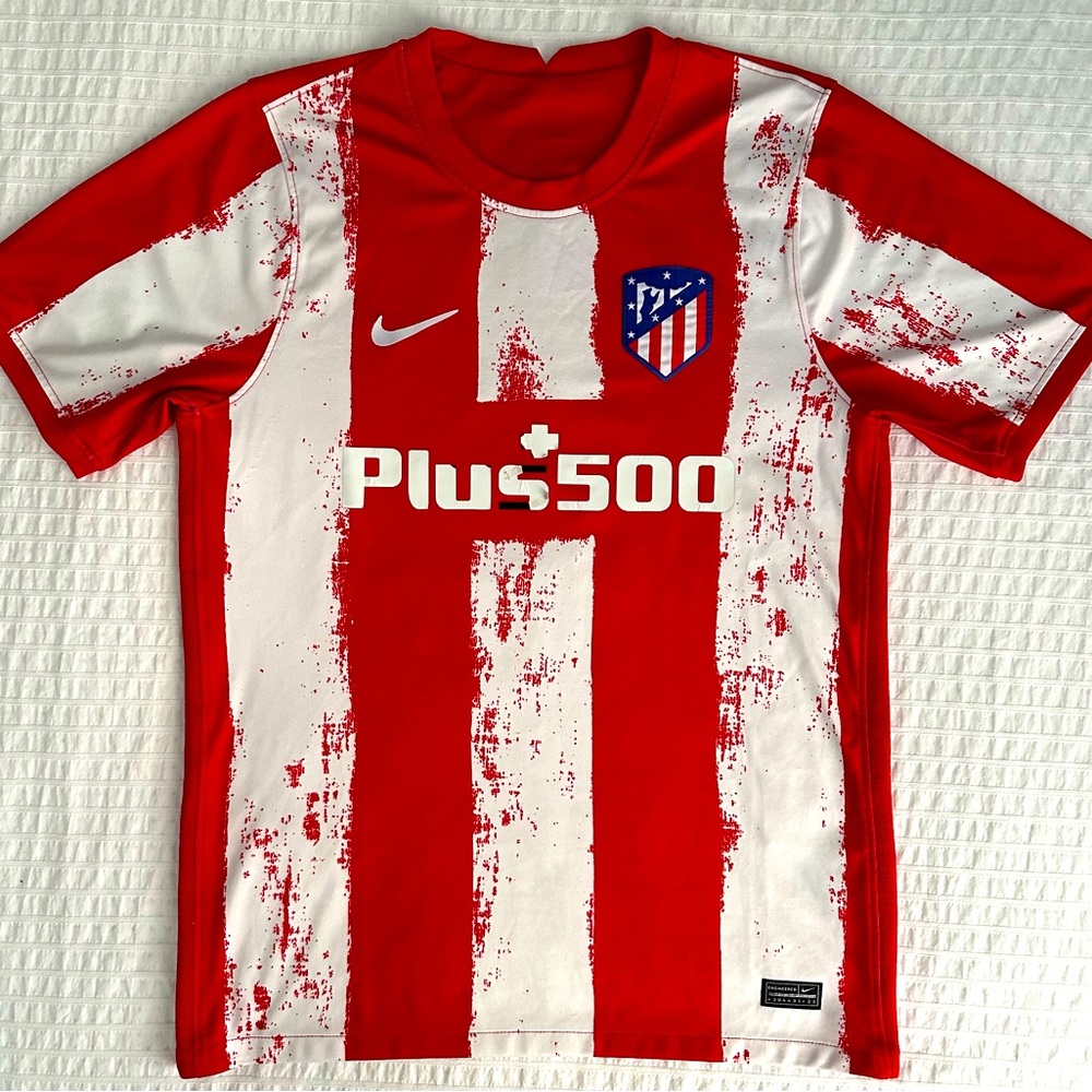 Nike Llorente Atlético Madrid 2021/22 Home Kit Jersey.